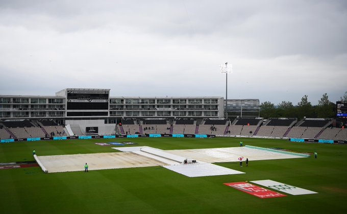 Southamptonwetoutfield