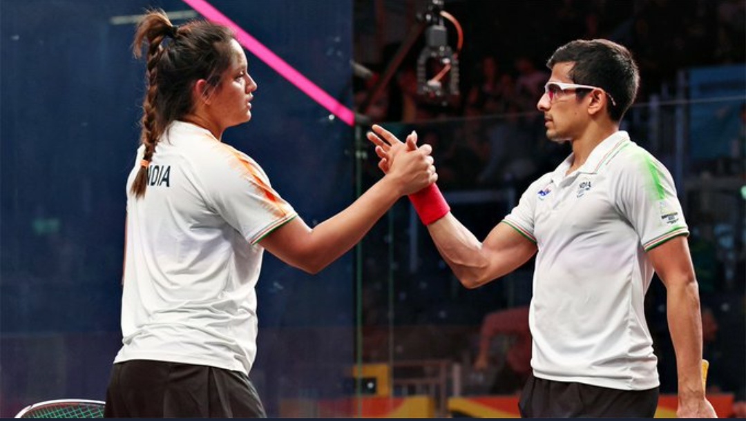 മിക്സഡ് ഡബിൾസിൽ വെങ്കലം നേടി ദീപിക പള്ളിക്കൽ, സൗരവ് ഘോഷാൽ സഖ്യം