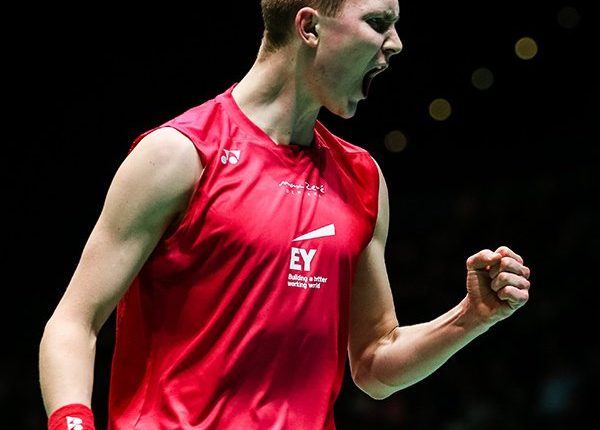 Viktoraxelsen