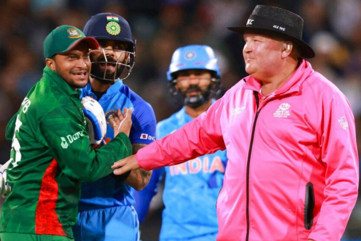 “കോഹ്ലി അമ്പയർമാരെ സമ്മർദ്ദത്തിലാക്കുന്നു” – വഖാർ യൂനിസ്