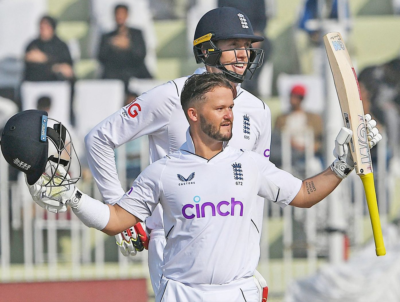 റെക്കോര്‍ഡുകള്‍ പഴങ്കഥ!!! റാവൽപിണ്ടി ടെസ്റ്റിൽ ഏകദിന ശൈലിയിൽ ബാറ്റിംഗുമായി ഇംഗ്ലണ്ട്