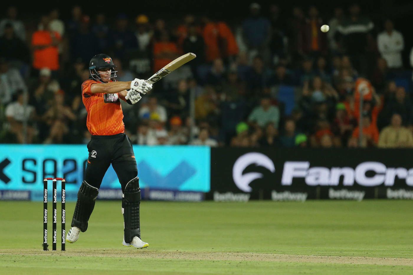 മുംബൈ ഇന്ത്യന്‍സ് താരം ടി20 ബ്ലാസ്റ്റിൽ ഡര്‍ഹത്തിനായി ഇറങ്ങും