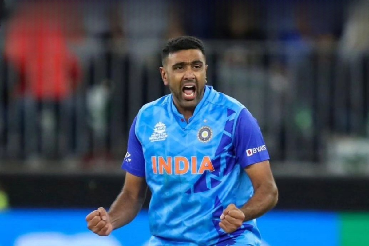 അശ്വിനും ചാഹലും ഇന്ത്യൻ ടീമിൽ ഉണ്ടാകണമായിരുന്നു എന്ന് മദൻ ലാൽ