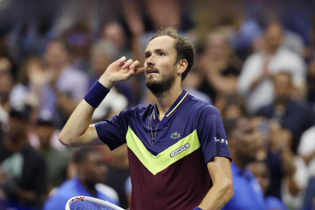 യു എസ് ഓപ്പൺ, അൽകാരാസ് വീണു, മെദ്‌വദേവ് – ജോക്കോവിച് ഫൈനൽ!!