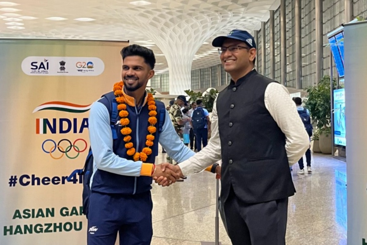 ഏഷ്യൻ ഗെയിംസ്, ഇന്ത്യൻ ക്രിക്കറ്റ് ടീം ചൈനയിലേക്ക് തിരിച്ചു