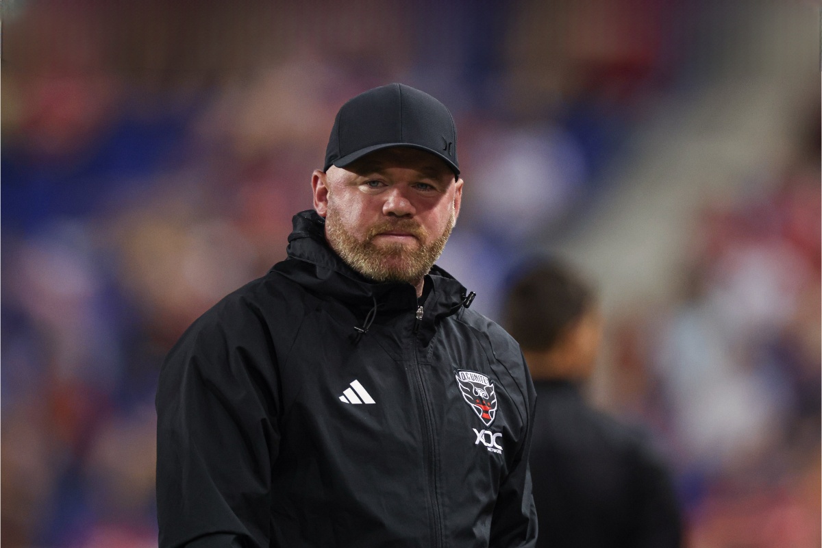 പ്ലേ ഓഫിന് യോഗ്യത നേടിയില്ല, റൂണിയെ ഡി സി യുണൈറ്റഡ് പുറത്താക്കി