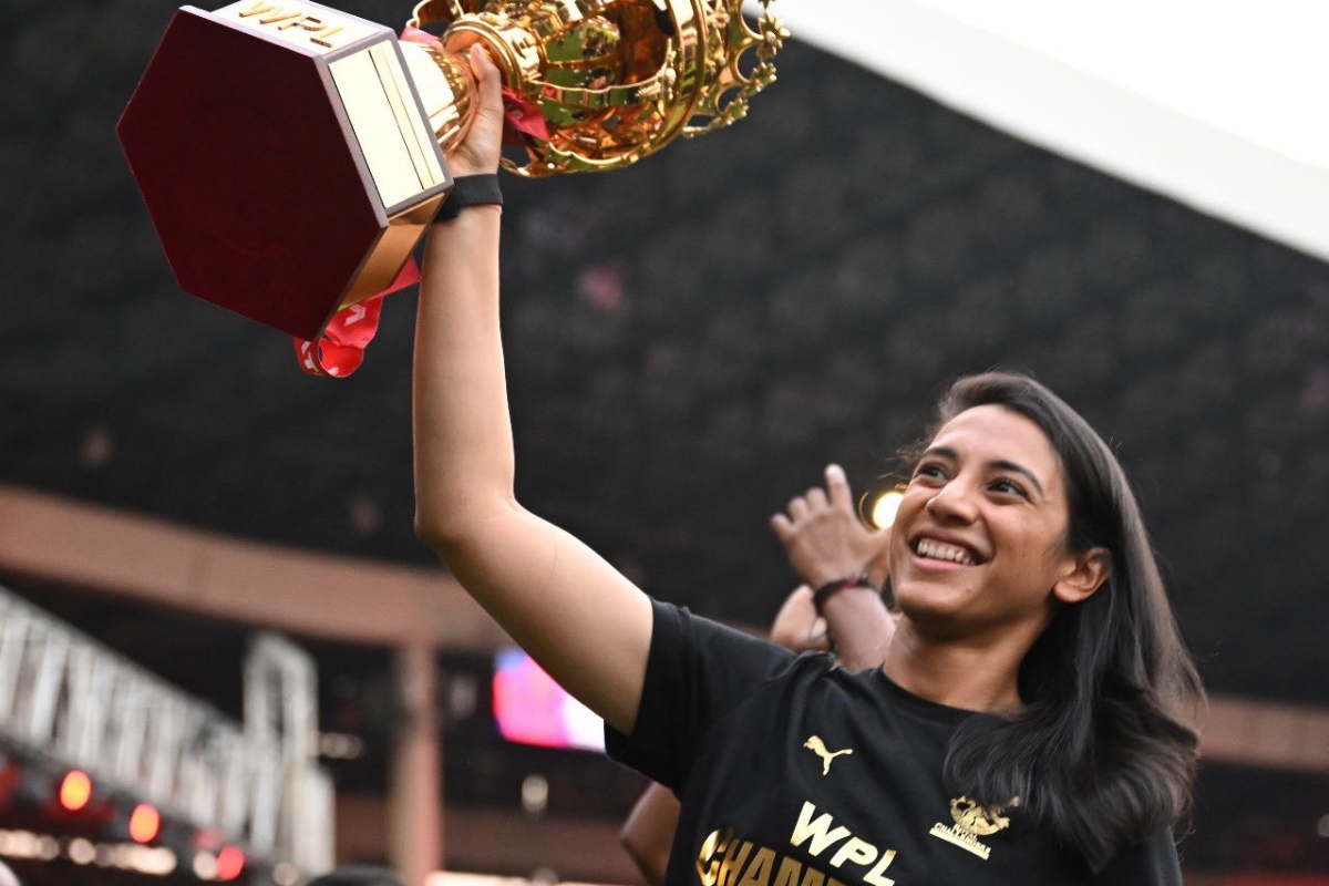 ഹണ്ട്രഡിൽ സ്മൃതിയും റിച്ചയും കളിക്കും, ബാക്കി 15 ഇന്ത്യൻ താരങ്ങളെ ആരും വാങ്ങിയില്ല