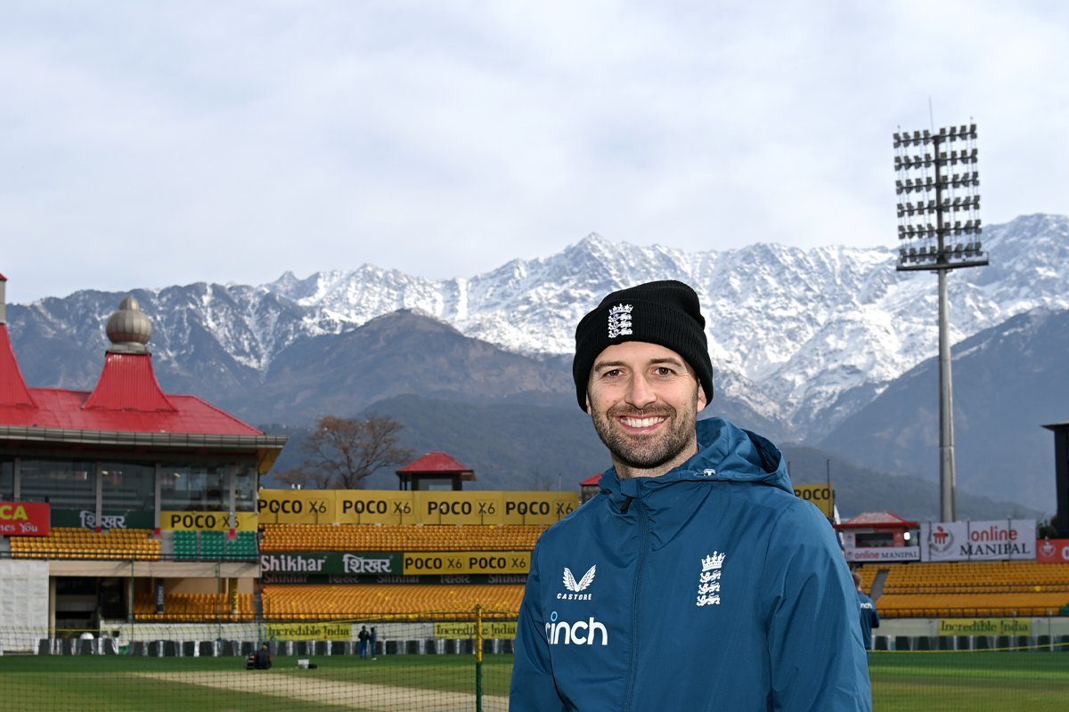 അഞ്ചാം ടെസ്റ്റിനുള്ള ടീം പ്രഖ്യാപിച്ച് ഇംഗ്ലണ്ട്, ഒല്ലി റോബിന്സണ് പകരം മാര്ക്ക് വുഡ് ടീമിൽ