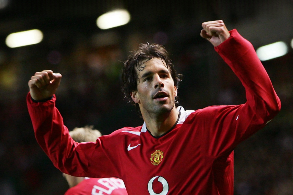 നിസ്റ്റൽ റൂയിയെ പരിശീലകനായി എത്തിക്കാൻ ബേർൺലി