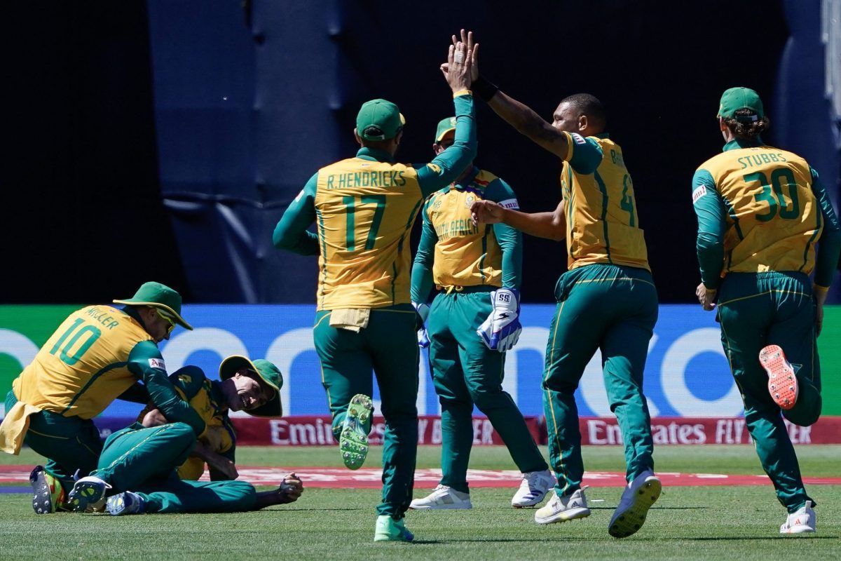 ഏഴാം വിക്കറ്റ് തുണച്ചു, ദക്ഷിണാഫ്രിക്കയ്ക്കെതിരെ നൂറ് കടന്ന് നെതര്‍ലാണ്ട്സ്, സ്കോര്‍ 103