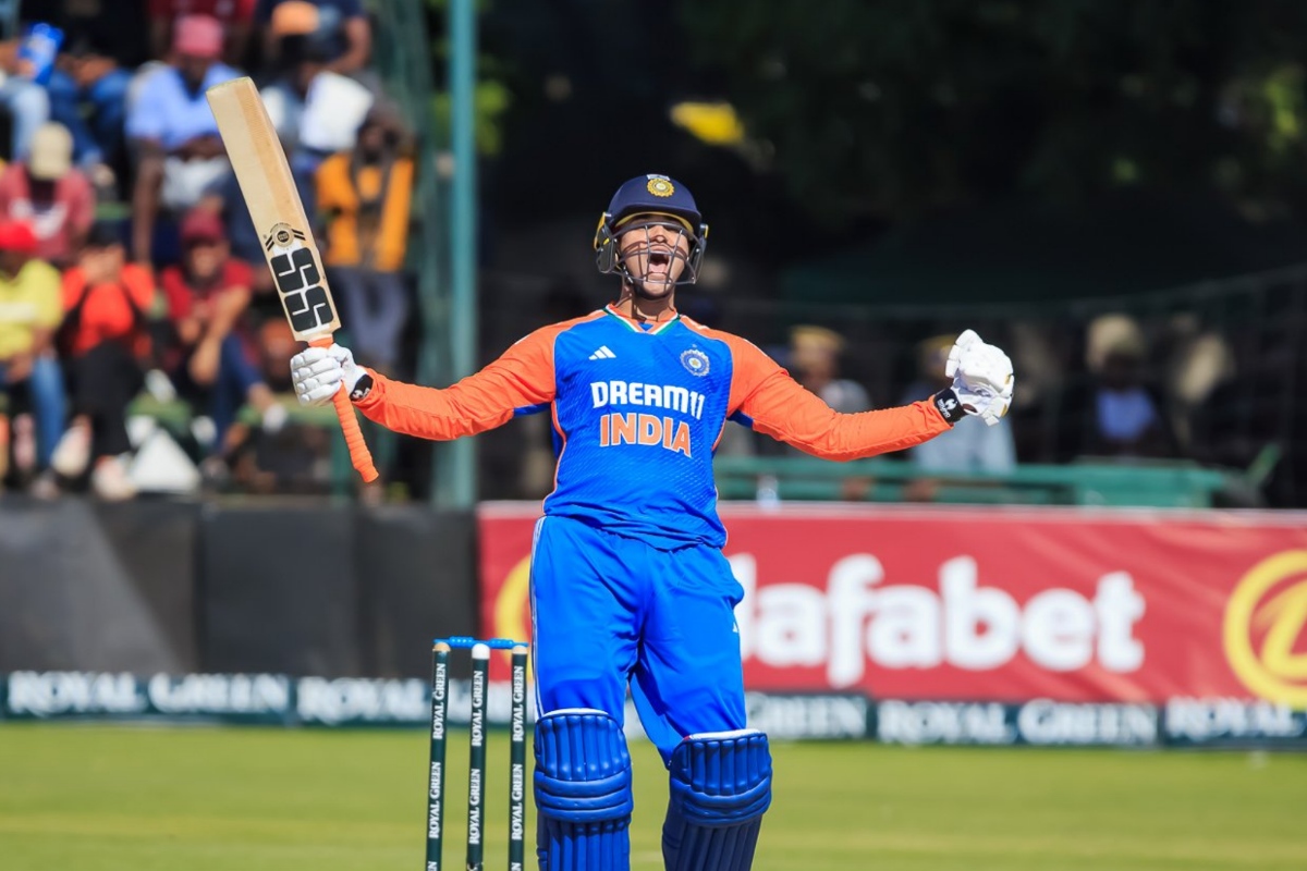 28 പന്തിൽ സെഞ്ച്വറി!! റെക്കോർഡ് കുറിച്ച് അഭിഷേക് ശർമ്മ