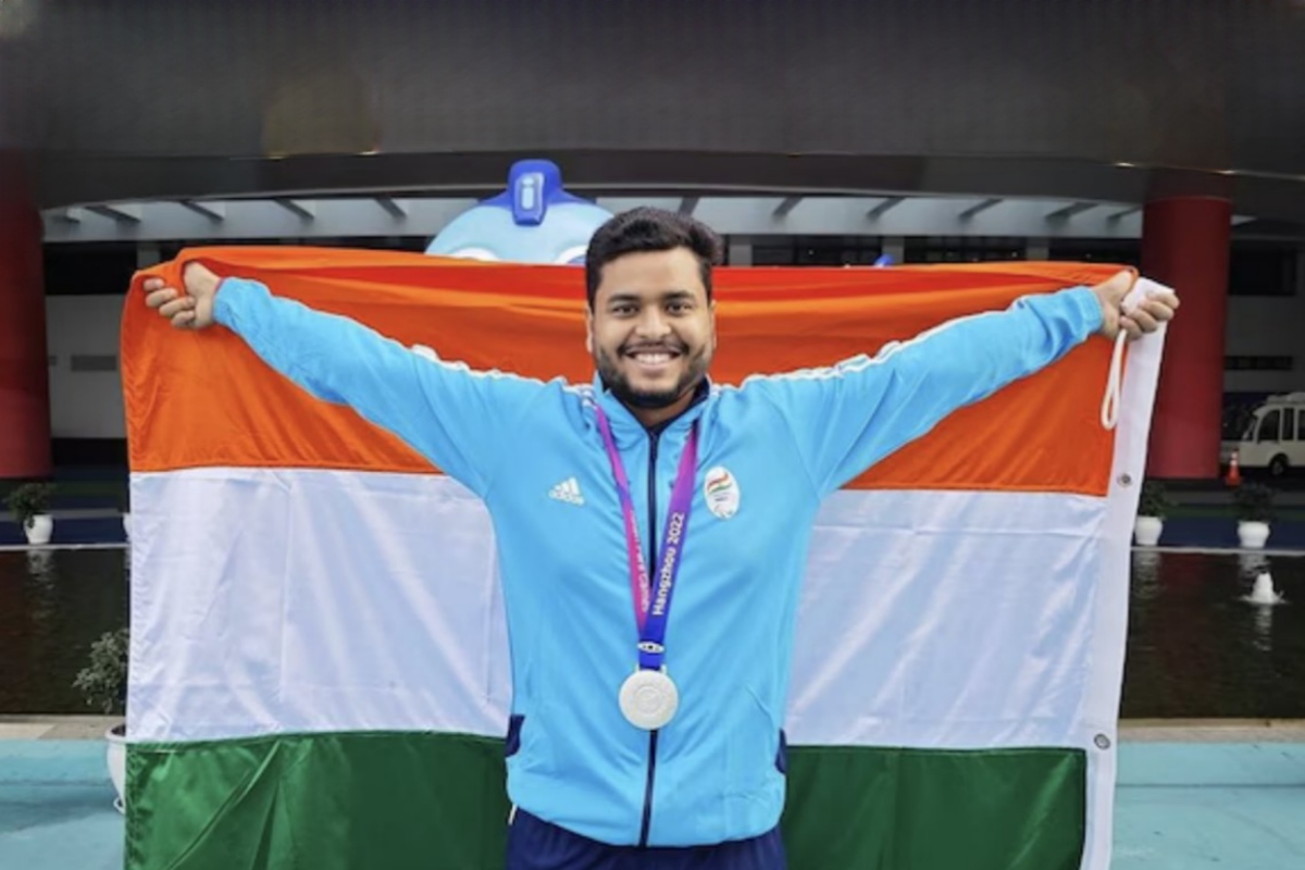 പാരാലിമ്പിക്‌സിൽ  ഡിസ്‌കസ് ത്രോയിൽ യോഗേഷ് കത്തുനിയ വെള്ളി നേടി