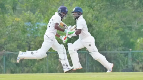 Azharvishnuvinod kerala Ranji