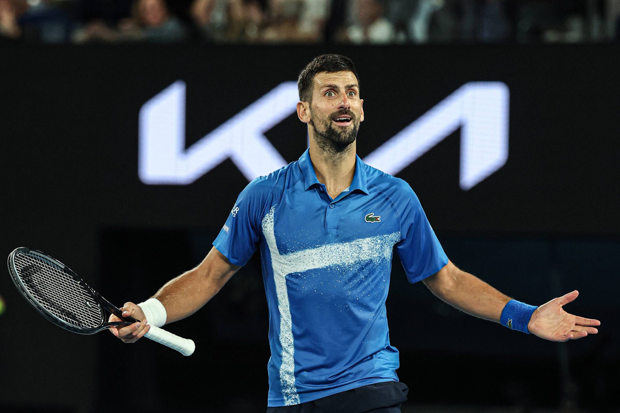 അൽകാരസിനെ തോൽപ്പിച്ച് ജോക്കോവിച്ച് ഓസ്‌ട്രേലിയൻ ഓപ്പൺ സെമിഫൈനലിൽ