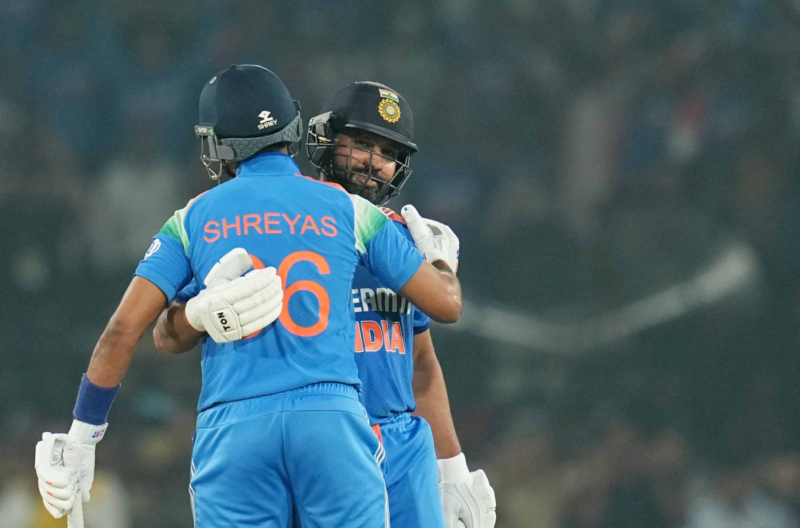 സെമിയിൽ ഓസ്‌ട്രേലിയയ്‌ക്കെതിരെ ഇന്ത്യ ആണ് ഫേവറിറ്റുകൾ: സുനിൽ ഗവാസ്‌കർ