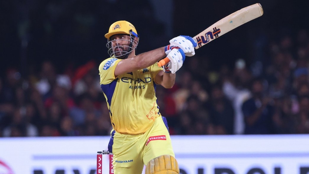 ആർസിബിക്കെതിരായ തോൽവിക്ക് കാരണം താനാണെന്ന് ധോണി