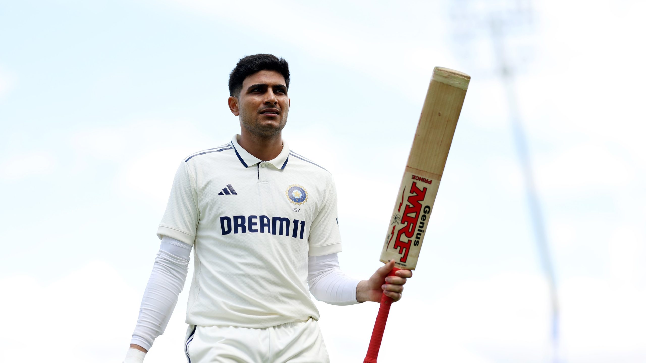 ശുഭ്മാൻ ഗിൽ രാഹുൽ ദ്രാവിഡിന്റെ റെക്കോർഡ് തകർത്തു