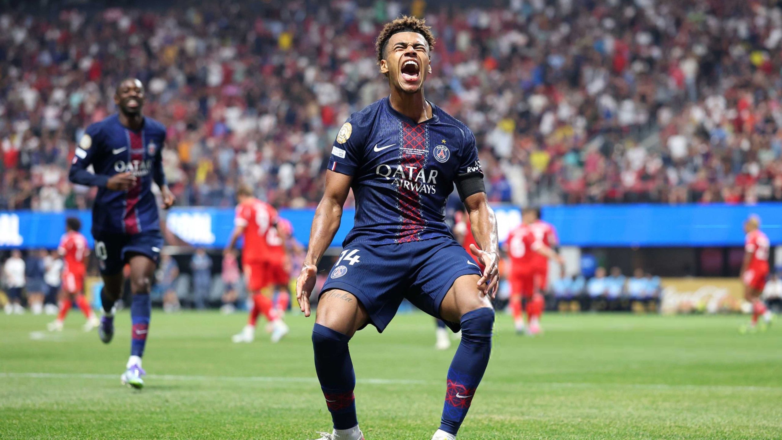 2 ചുവപ്പ് കാർഡ് കിട്ടിയിട്ടും ബയേണെ പുറത്താക്കി പിഎസ്ജി ക്ലബ് ലോകകപ്പ് സെമിയിൽ