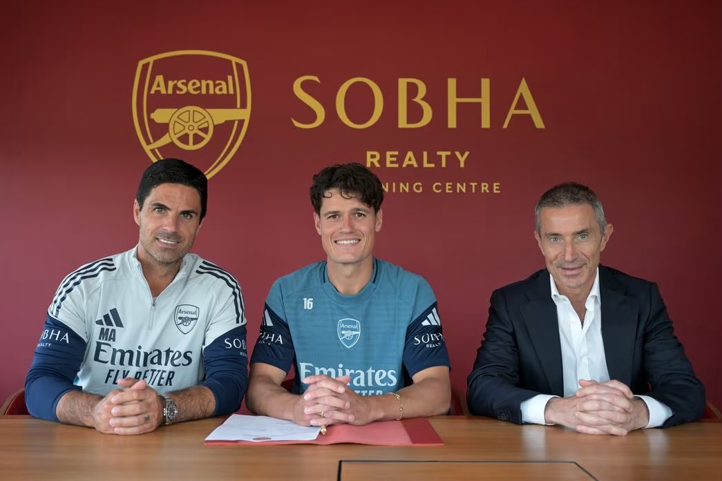 Picsart 25 07 10 16 52 46 576