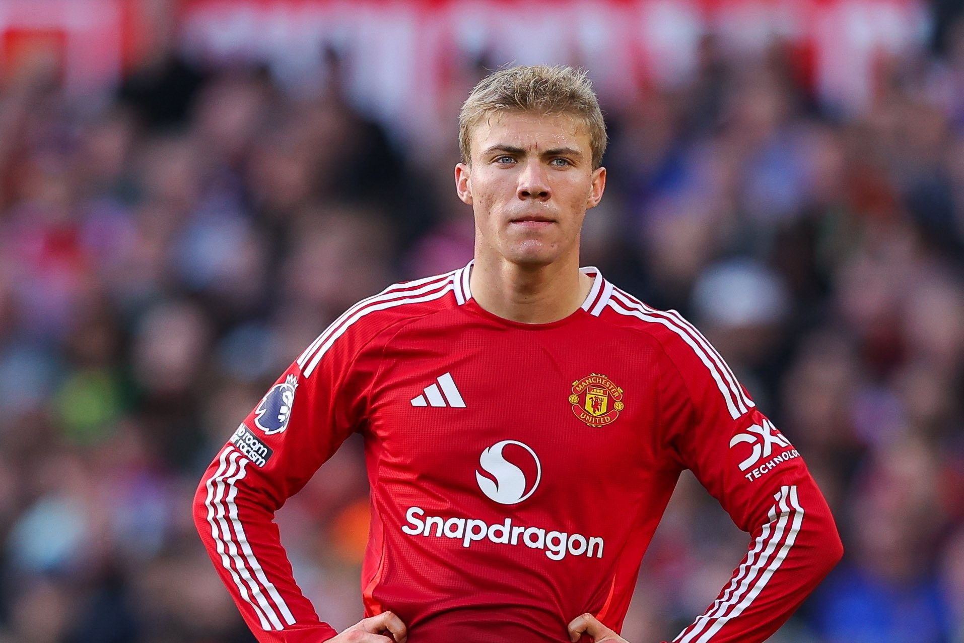 ഹോയ്‌ലൻഡിനെ ലോണിൽ സ്വന്തമാക്കുന്നതിലേക്ക് എസി മിലാൻ അടുക്കുന്നു