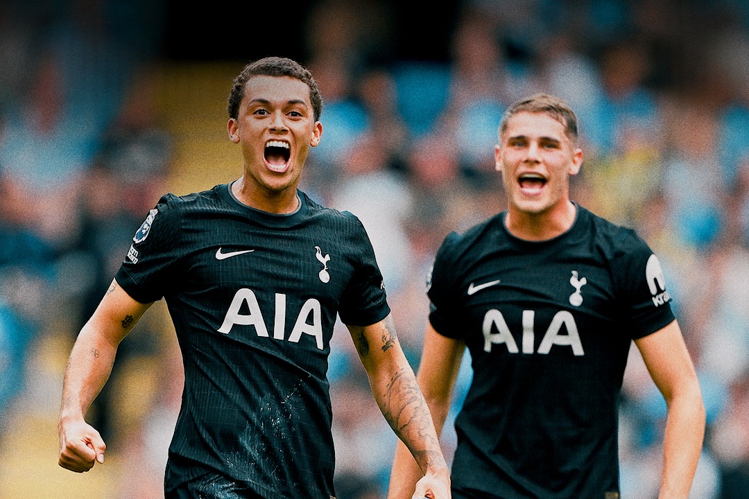 മാഞ്ചസ്റ്റർ സിറ്റി തിരിച്ചെത്തിയിട്ടില്ല!! സ്പർസിനോട് സ്വന്തം ഗ്രൗണ്ടിൽ തോറ്റു!!