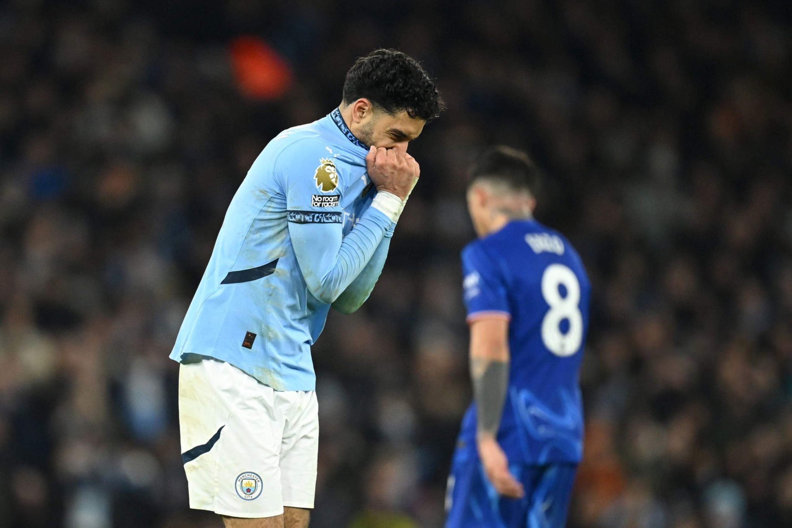 മാഞ്ചസ്റ്റർ ഡർബിക്ക് മുമ്പ് സിറ്റിക്ക് തിരിച്ചടി: ഒമർ മർമോഷിന് പരിക്ക്