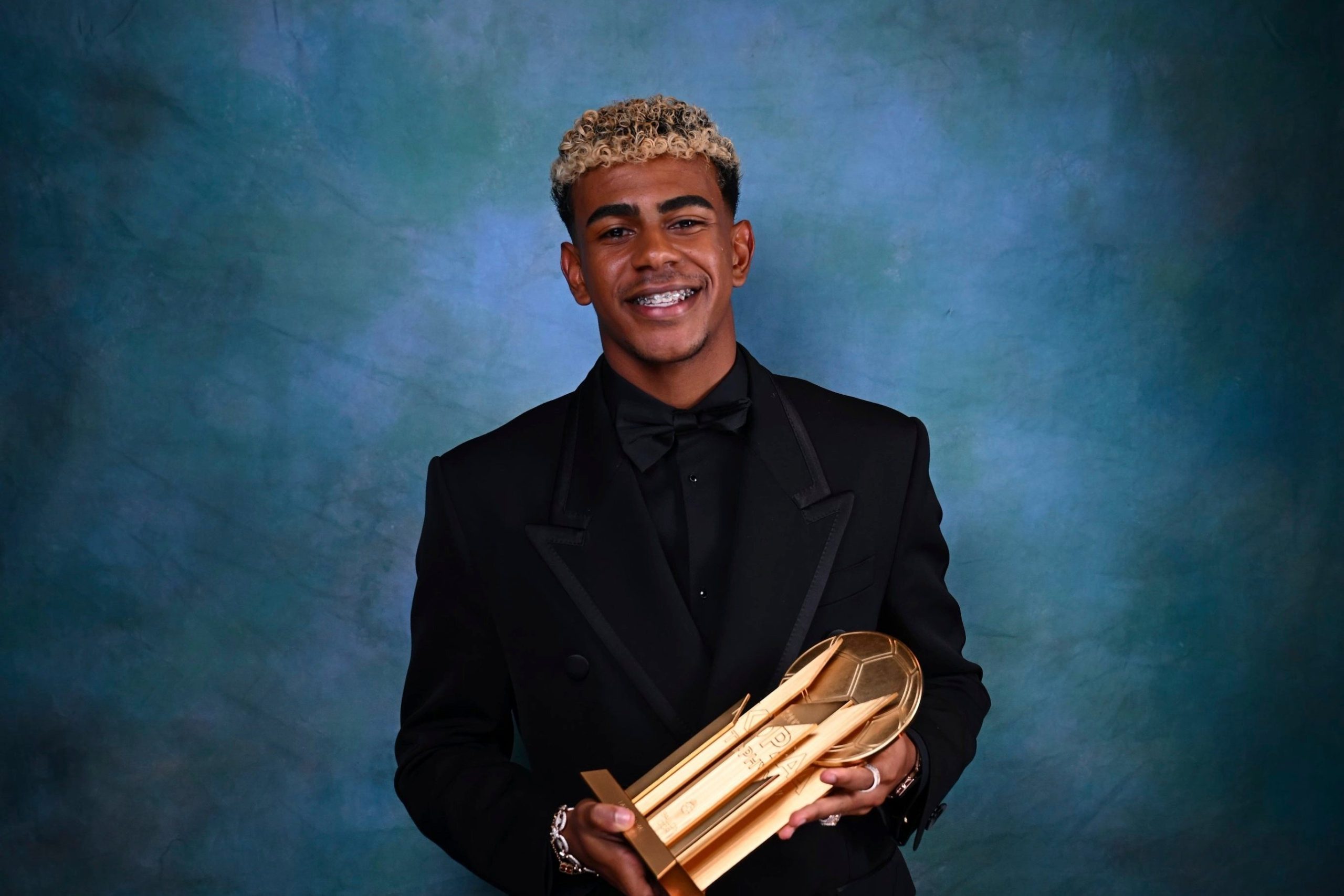 ലമിൻ യമാലിന് തുടർച്ചയായ രണ്ടാം കോപ്പ ട്രോഫി