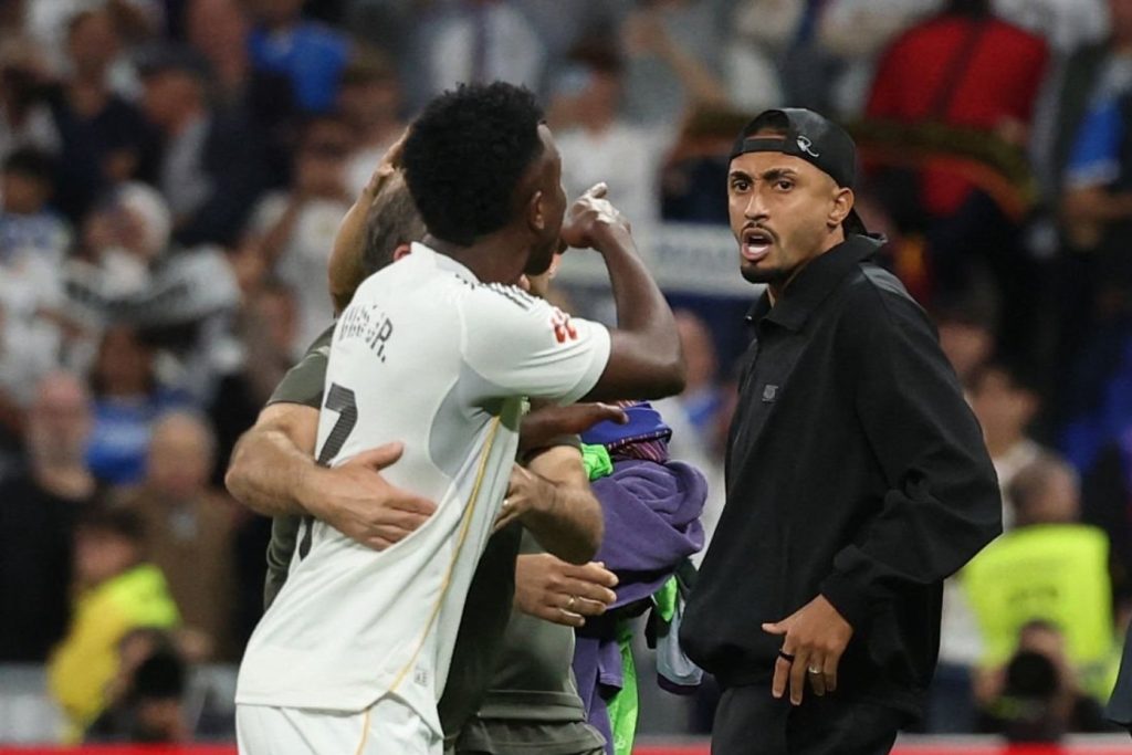 Picsart 25 10 29 18 08 10 194