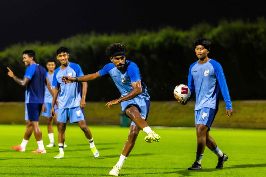 Picsart 25 11 04 18 36 25 933