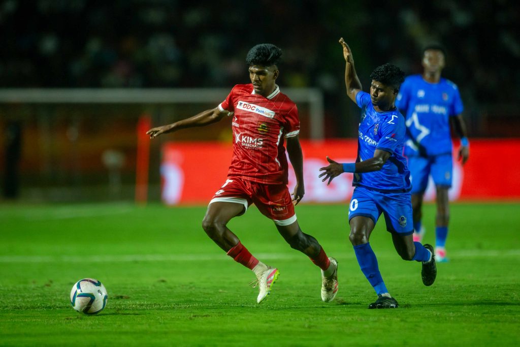 Picsart 25 11 07 21 48 20 365