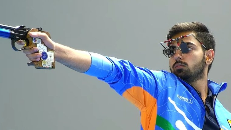 Picsart 25 11 11 10 17 22 034