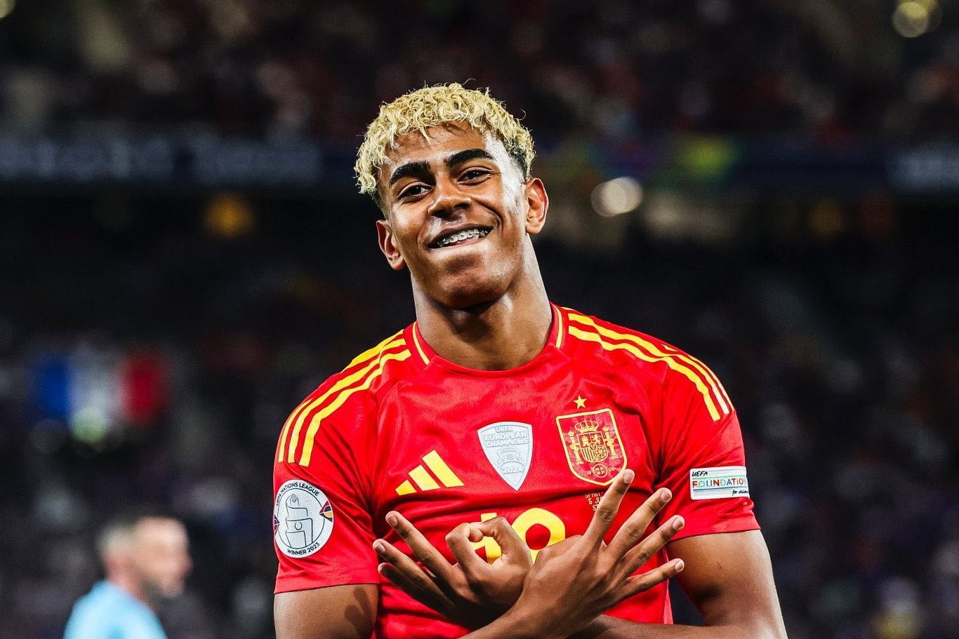 പരിക്ക് കാരണം സ്പെയിൻ ടീമിൽ നിന്ന് ലമിൻ യമാൽ പുറത്ത്