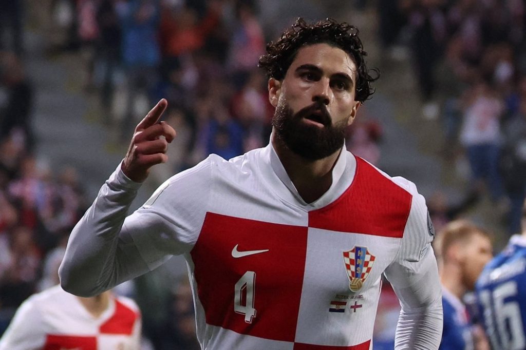 Picsart 25 11 15 08 47 31 184