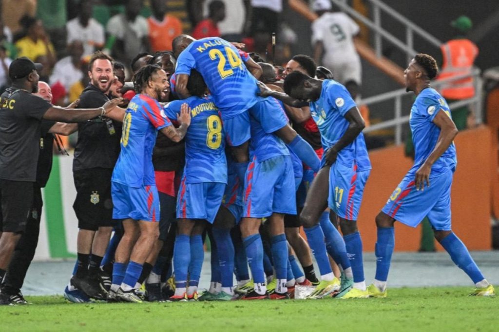 Picsart 25 11 17 08 33 41 354