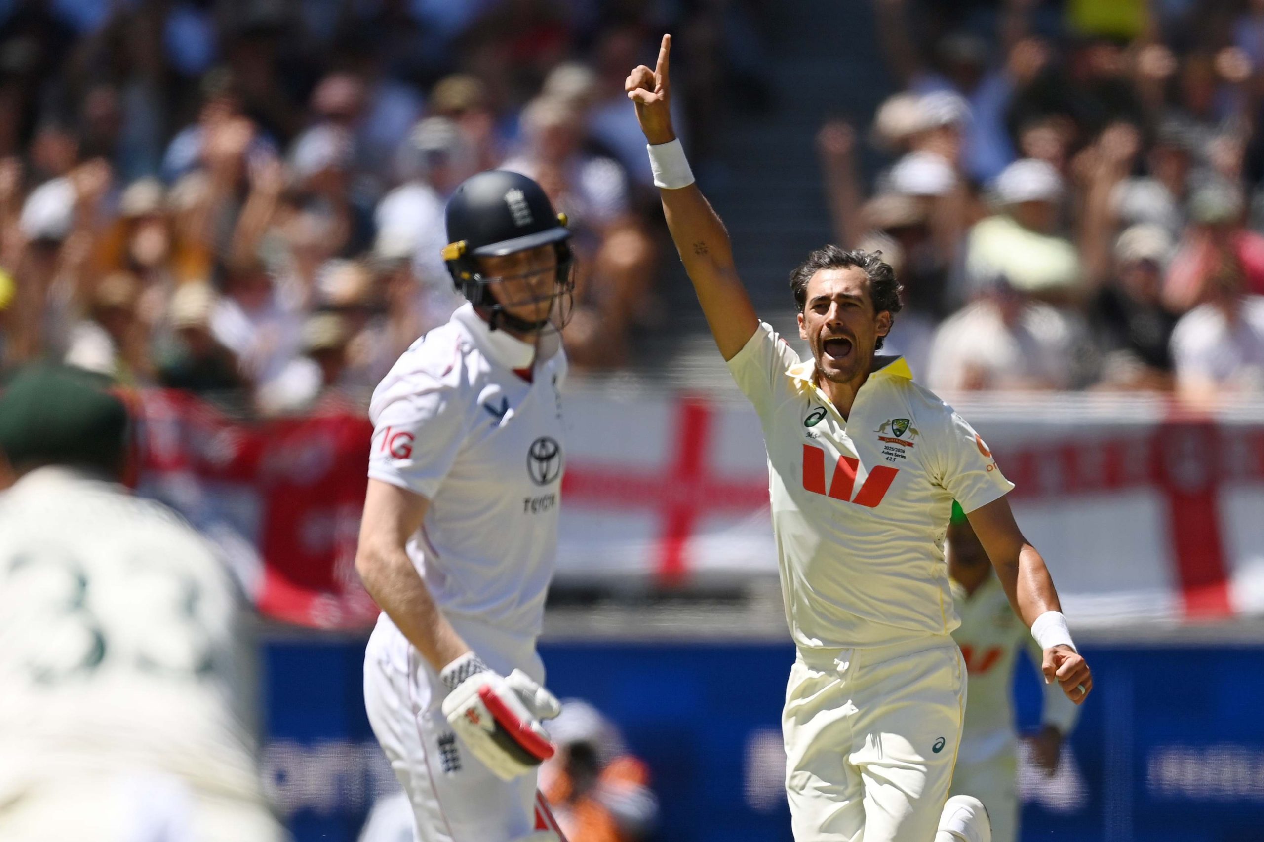 Picsart 25 11 21 10 04 06 401