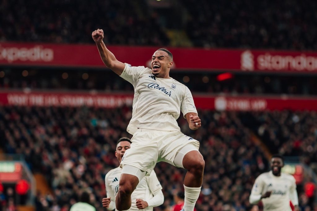 Picsart 25 11 22 22 21 56 341