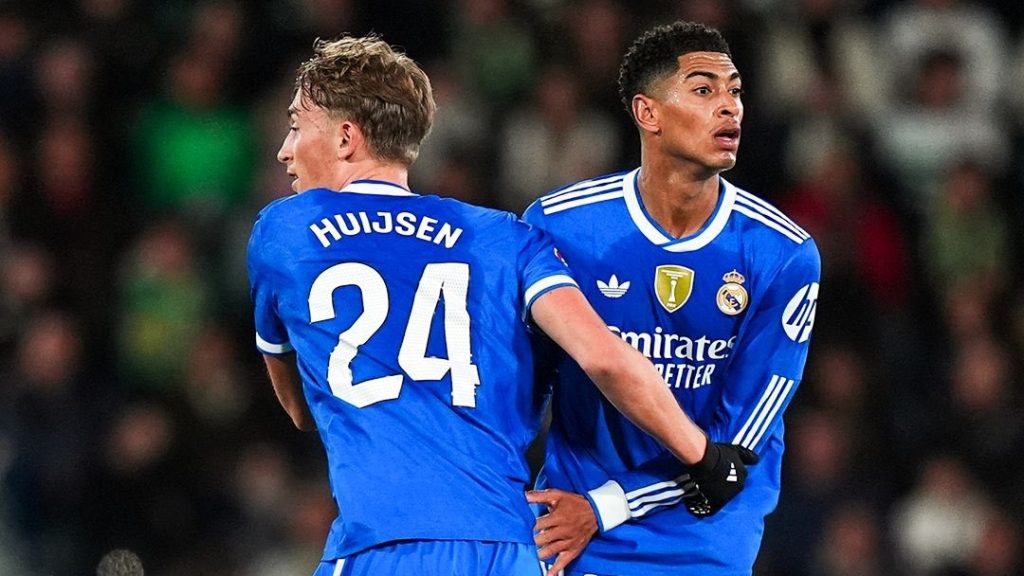 Picsart 25 11 24 08 52 29 590