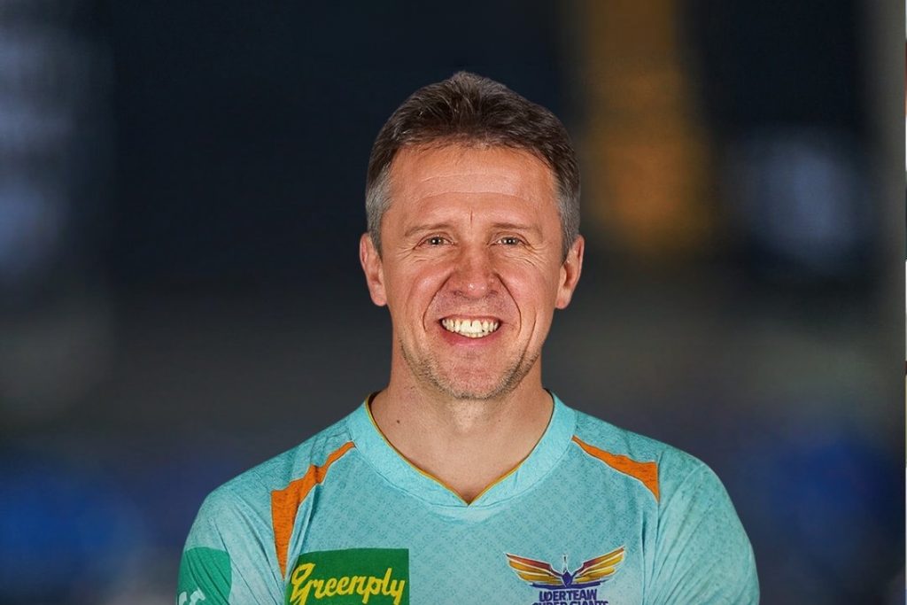 Picsart 25 11 25 23 58 17 444