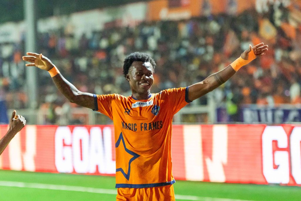 Picsart 25 11 27 22 41 32 010