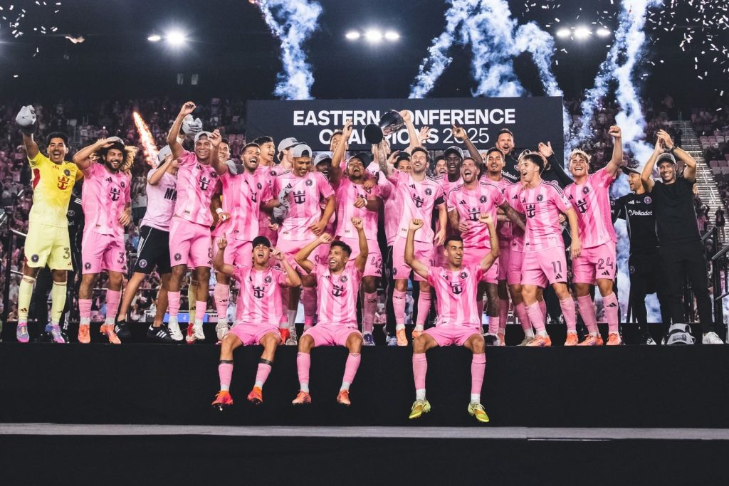 Picsart 25 11 30 09 18 44 055