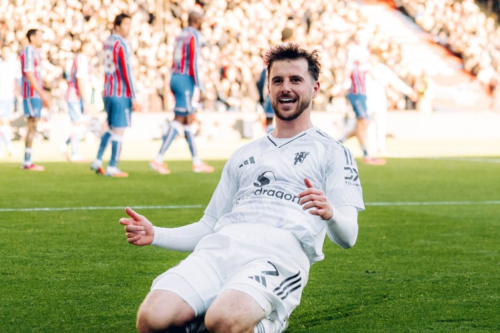 Picsart 25 11 30 19 17 17 128