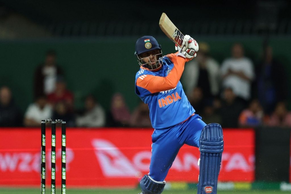 Picsart 25 12 10 01 24 45 569